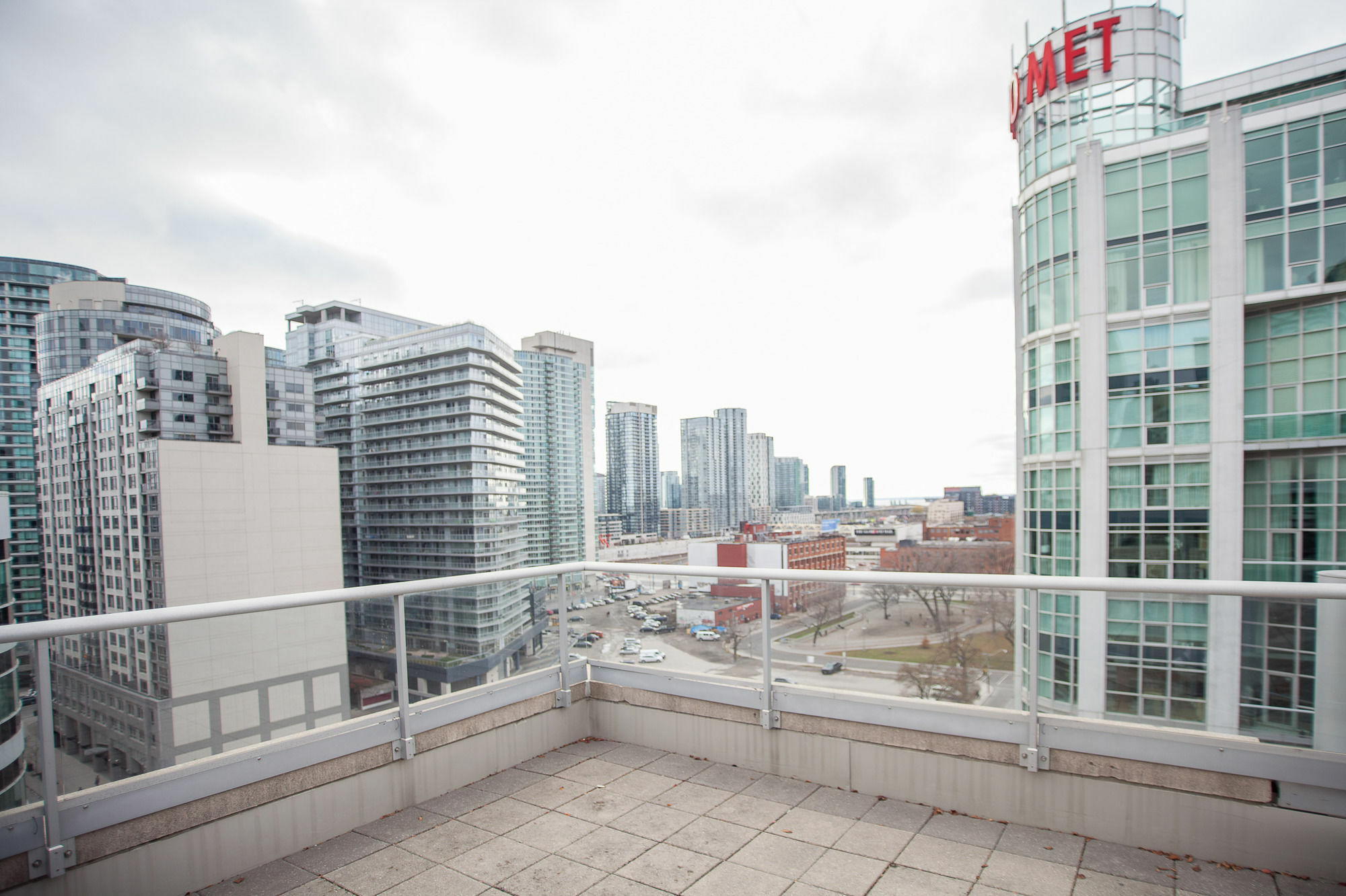 Red Maple Suites - Icon Toronto Exterior foto